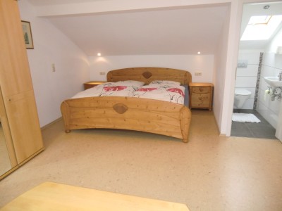 Schlafzimmer 3 WC Schlafzimmer 3 und WC